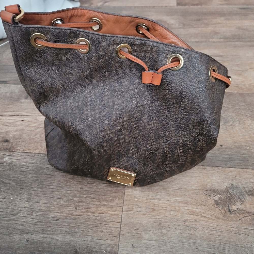 Michael Kors bag